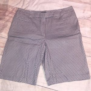 George black & white shorts Sz 12 NWOT